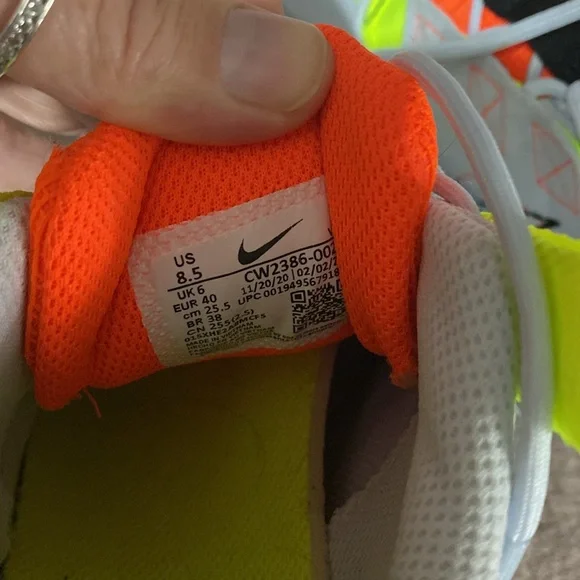 Womens nike - Picture 5 of 6